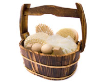 Masculine Elements wooden bathroom accessories