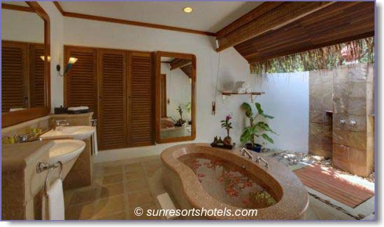 outdoor bathroom ideas