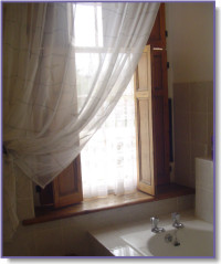 lace bathroom curtains